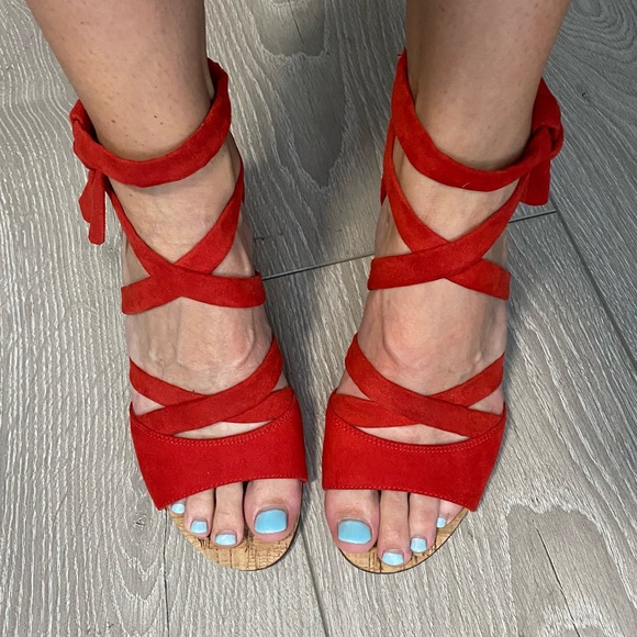 Nine West strappy red heels - Picture 3 of 7